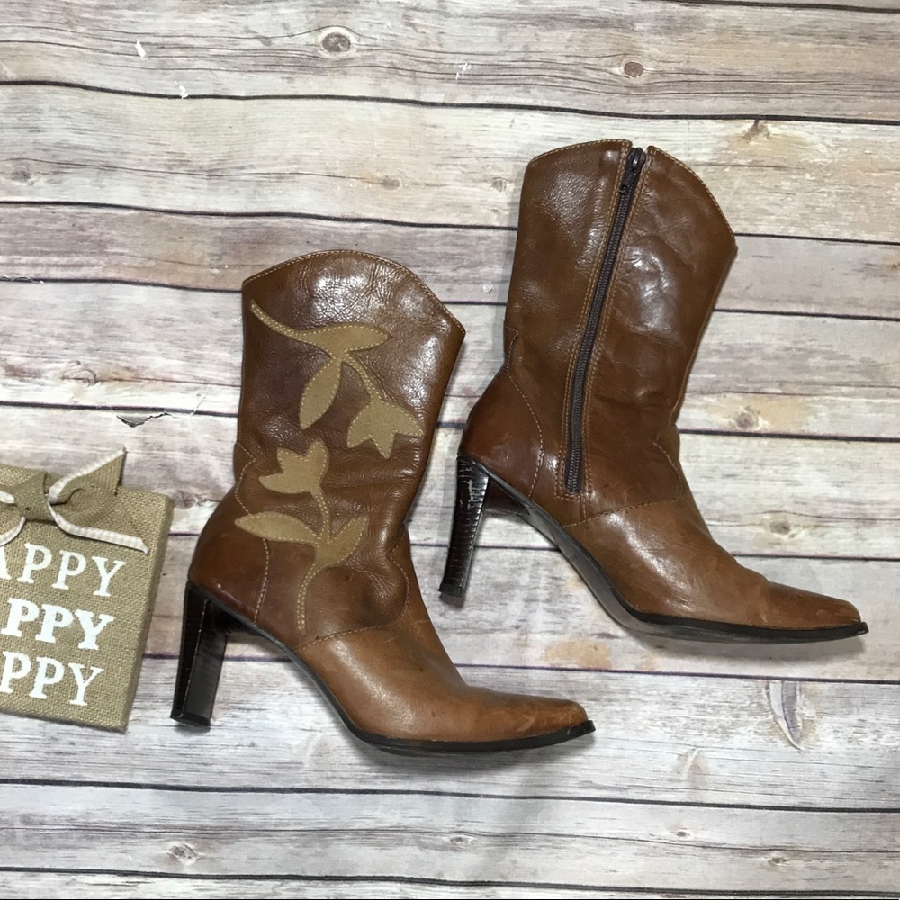 Boutique Matisse Brown Leather size 7 Vintage Boot